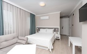 Bay Nihat Otel Lale